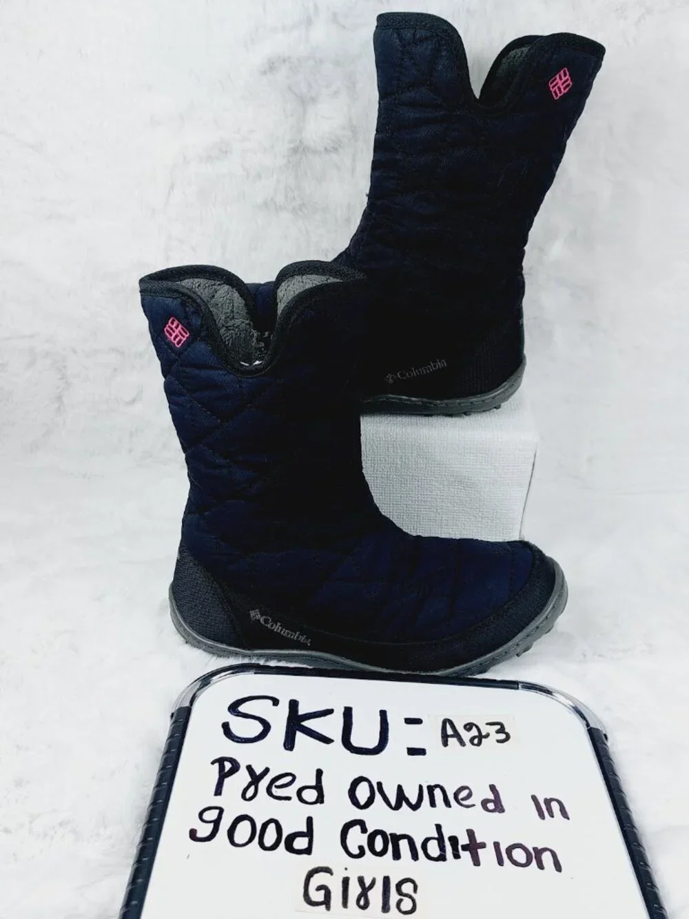 Columbia Girl's Black Minx Slip IV Waterproof Quilt Mid Snow Boots Size 2